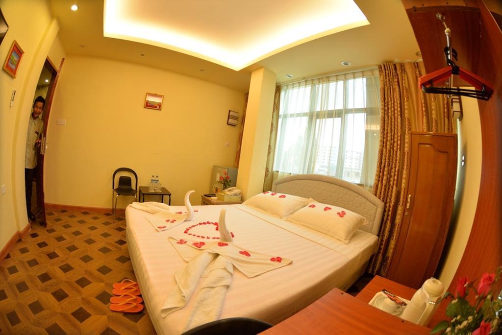 New Golden Forward Hotel Yangon Bilik gambar