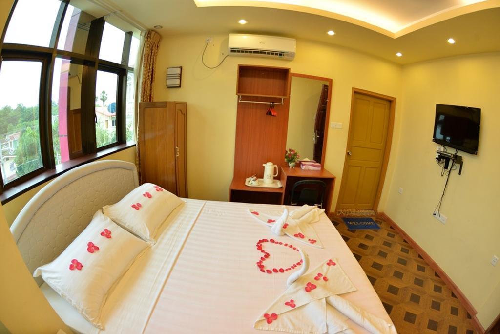 New Golden Forward Hotel Yangon Luaran gambar