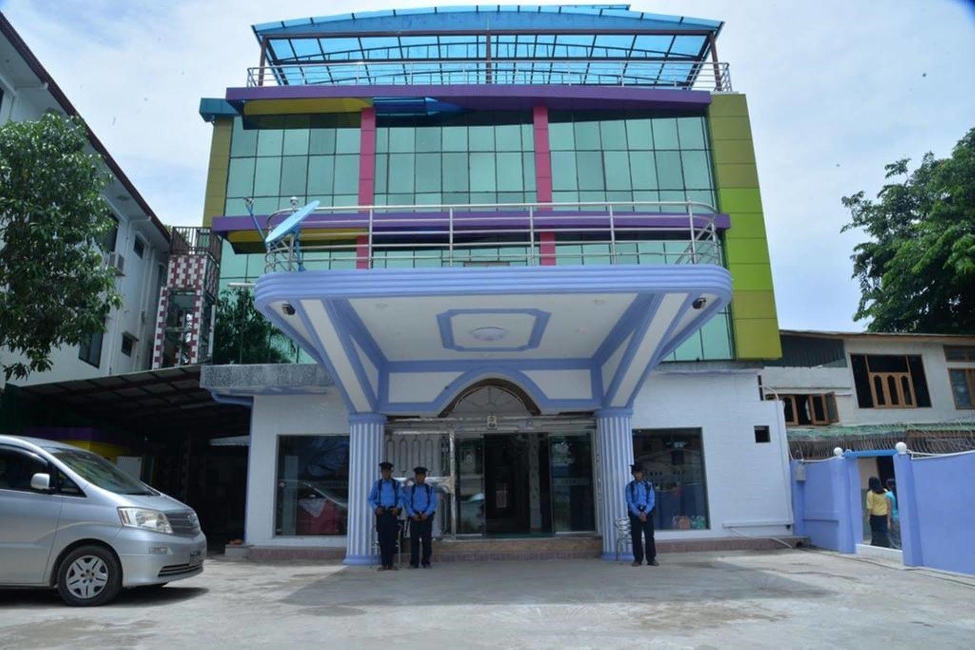New Golden Forward Hotel Yangon Luaran gambar